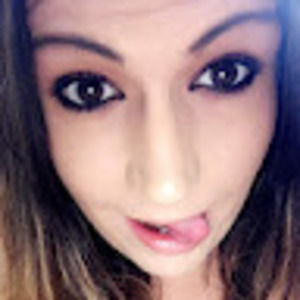 Meet your Posher, Charli